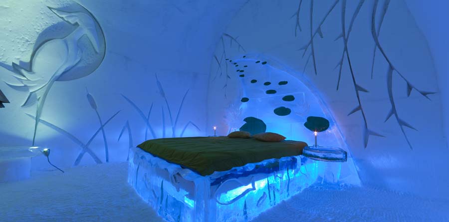 5-movie-inspired-hotels-Hotel-De-Glace4