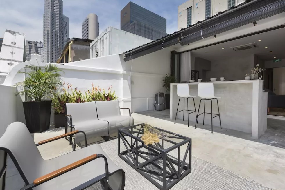 8-dreamy-airbnb-spots-in-singapore-roof-terrace-2