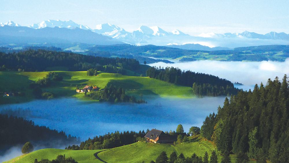 Situated amongst the sunny meadows and lush valleys of the Emmental region, Trubschachen is where Kambly’s culinary story began.