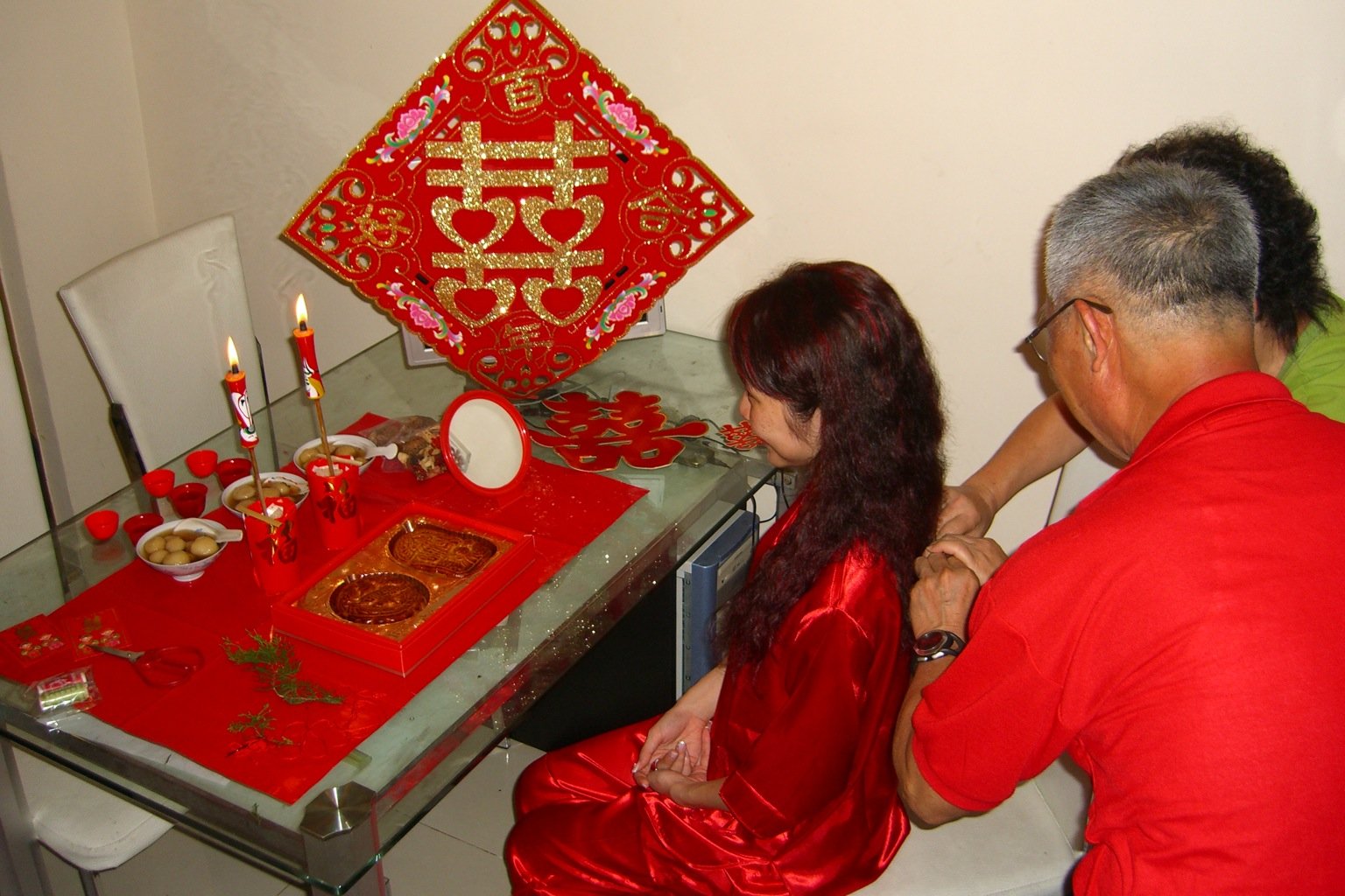 Hair Combing Ritual 上头 (Shang Tou) (http://cultureguru.my/)